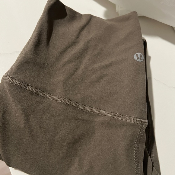 LULULEMON Align NWOT - Picture 2 of 3